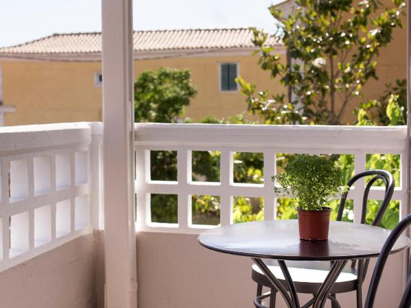 The Secret Boutique Hotel : photo 2 de la chambre chambre double avec balcon