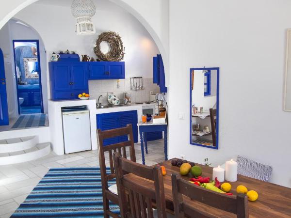 Ifestio Villas Oia : photo 10 de la chambre villa 3 chambres senior avec petite piscine extérieure - vue sur mer