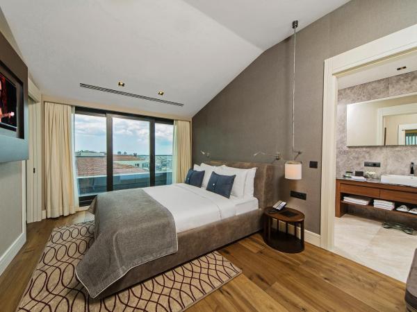 Arts Hotel Harbiye - Special Class : photo 4 de la chambre suite corne d'or - vue sur bosphore