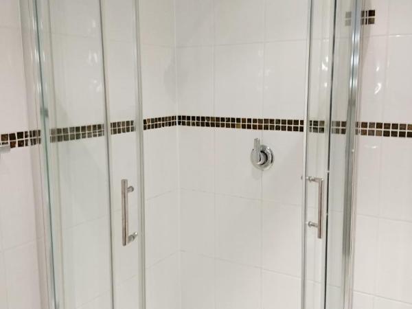 The President Hotel : photo 7 de la chambre chambre familiale (2 adultes + 1 enfant)