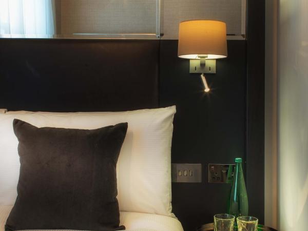 Camden Enterprise Hotel : photo 1 de la chambre petite chambre double