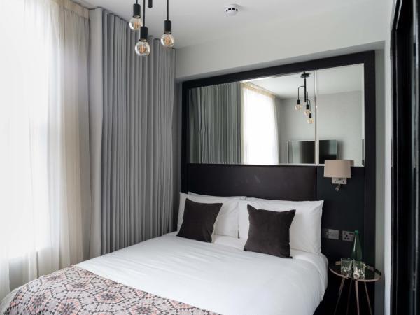 Camden Enterprise Hotel : photo 2 de la chambre petite chambre double