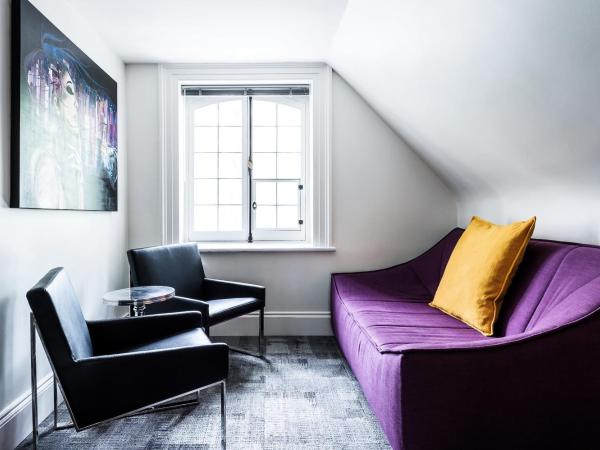 C3- Hotel Art De Vivre : photo 5 de la chambre suite