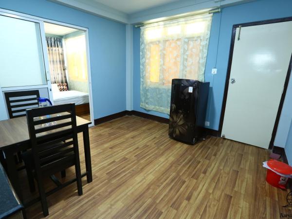 Aarya Chaitya Inn : photo 5 de la chambre suite standard