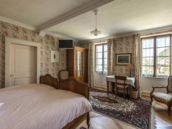 Swiss Historic Hotel Masson : photo 6 de la chambre chambre familiale