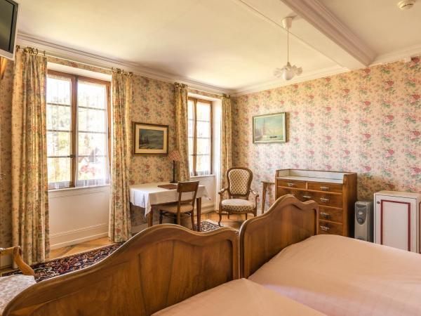 Swiss Historic Hotel Masson : photo 7 de la chambre chambre familiale