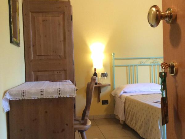 Agriturismo Altobello : photo 8 de la chambre chambre double ou lits jumeaux