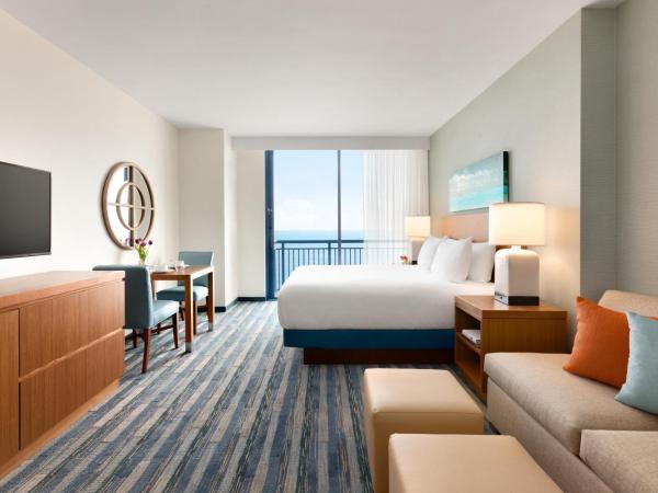Hyatt House Virginia Beach / Oceanfront : photo 6 de la chambre suite studio lit king-size côté océan avec canapé-lit
