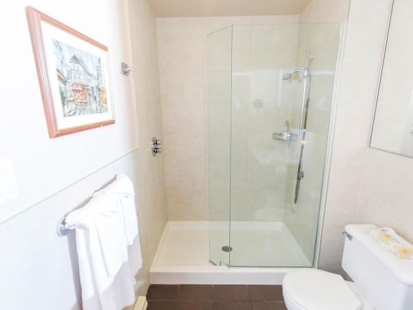 Petit Hôtel - Café Krieghoff : photo 5 de la chambre chambre double n°2