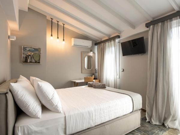 The Secret Boutique Hotel : photo 1 de la chambre chambre double avec balcon
