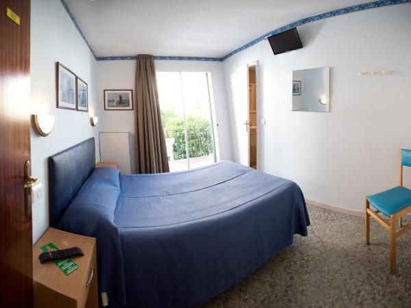 L´Hostalet : photo 1 de la chambre chambre simple avec balcon