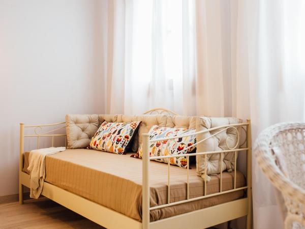 OttoH Charm Stay : photo 4 de la chambre chambre triple standard