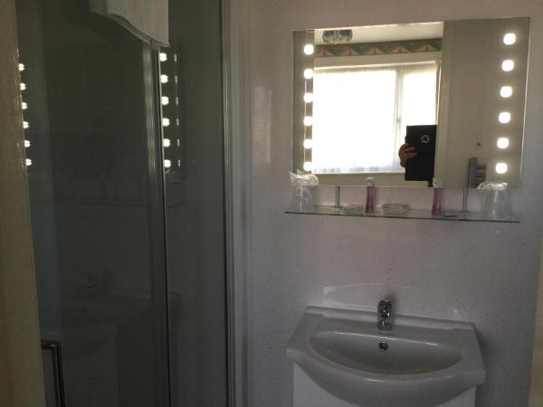 The Hotel Wilmar : photo 4 de la chambre chambre double avec salle de bains privative 