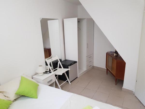 Micro Rooms : photo 2 de la chambre petite chambre double