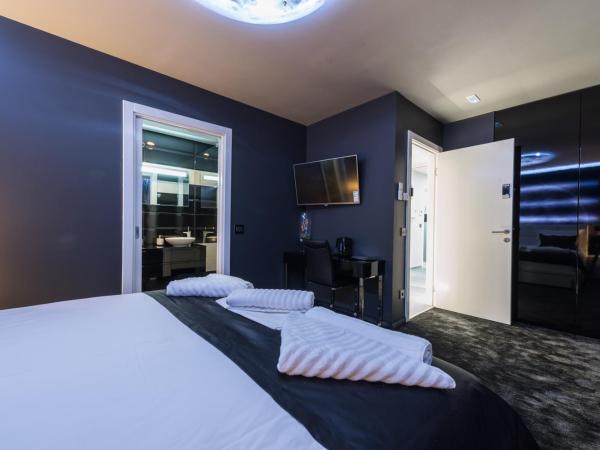 Adriatica dream luxury accommodation - Free parking : photo 8 de la chambre chambre double avec balcon - vue sur mer