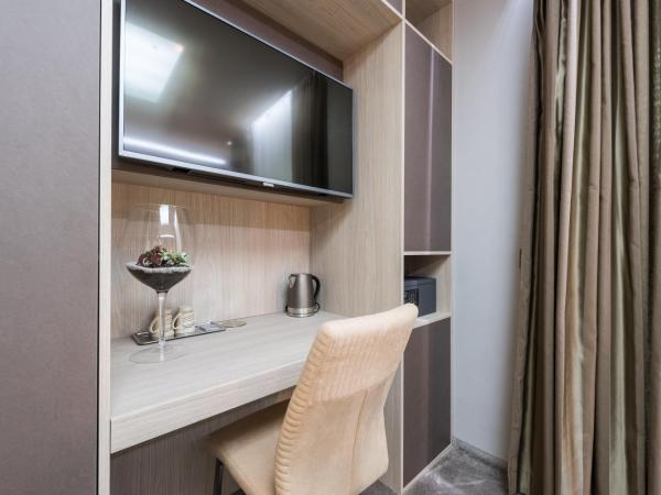 Adriatica dream luxury accommodation - Free parking : photo 3 de la chambre chambre double deluxe avec balcon