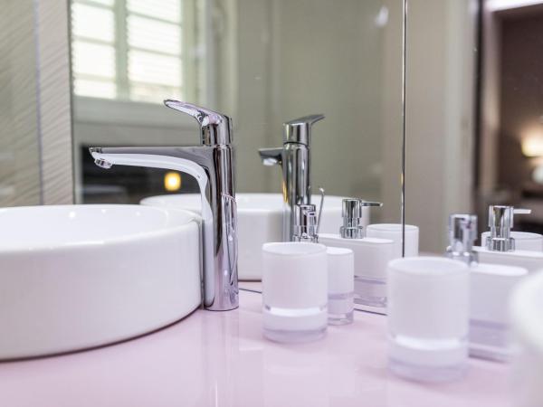 Adriatica dream luxury accommodation - Free parking : photo 9 de la chambre chambre double deluxe avec balcon