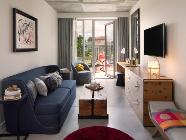 Hotel 50 Bowery, part of JdV by Hyatt : photo 4 de la chambre suite avec terrasse