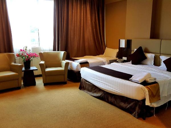Lintas View Hotel : photo 4 de la chambre suite familiale
