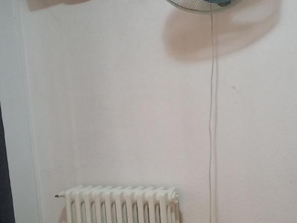 Hostal Lima : photo 6 de la chambre chambre double avec balcon