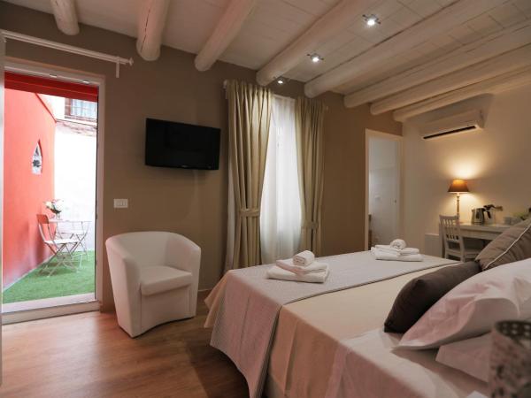 La Maison De Charme ROOMS : photo 1 de la chambre chambre double supérieure