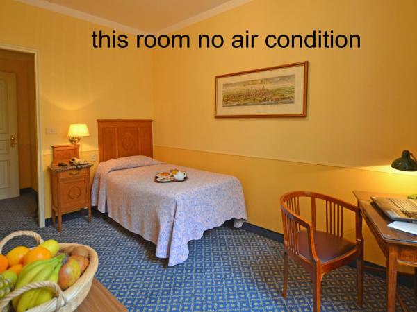 Hotel Roma e Rocca Cavour : photo 5 de la chambre chambre simple basique