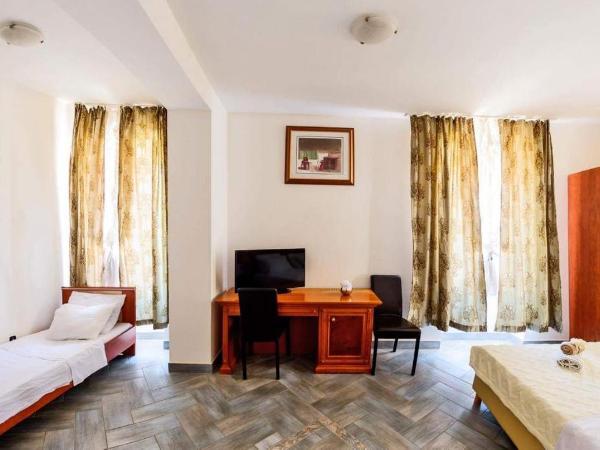 Rooms Laura : photo 1 de la chambre chambre triple