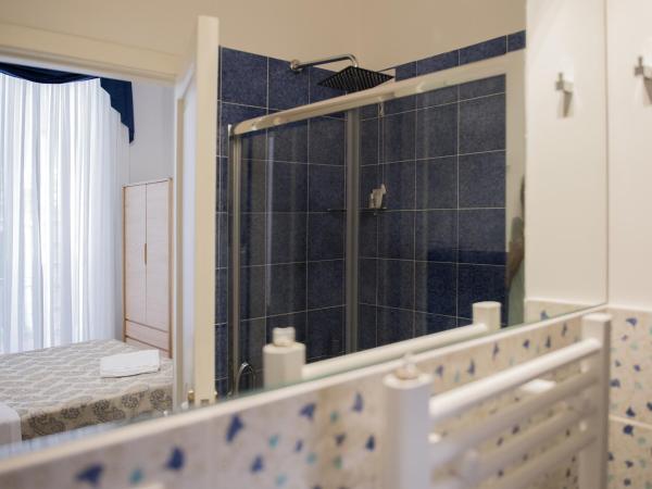 Mareluna Suite de Charme : photo 5 de la chambre chambre double supérieure