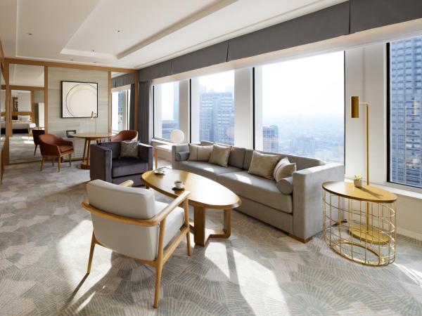 Keio Plaza Hotel Tokyo Premier Grand : photo 3 de la chambre grand suite lits jumeaux premier - Étage club avec accès au salon club - non-fumeurs