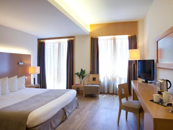 Lazart Hotel, Trademark Collection by Wyndham : photo 2 de la chambre suite junior