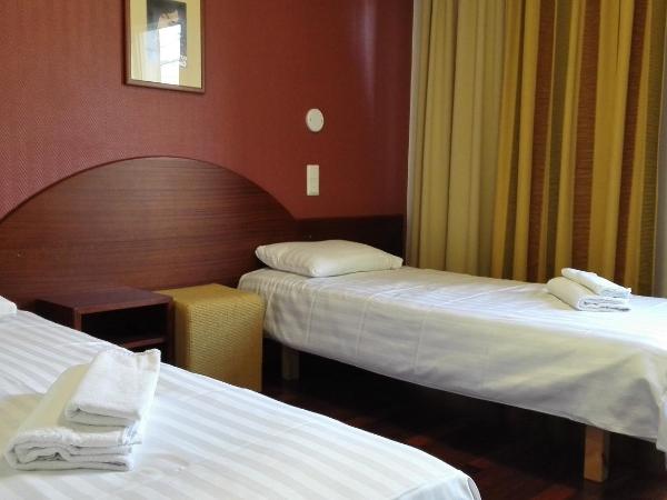 Kesähotelli Aurora : photo 4 de la chambre chambre double ou lits jumeaux