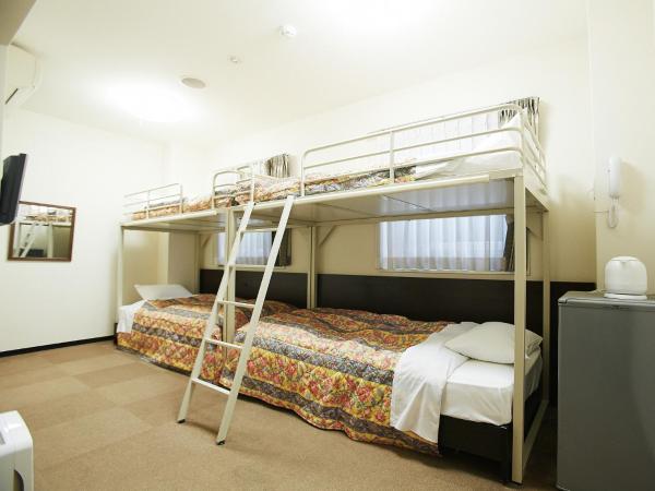 Osaka Academia : photo 1 de la chambre chambre quadruple Économique