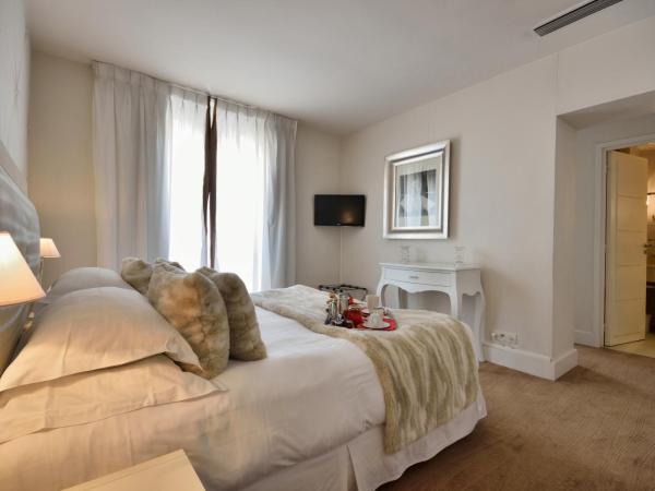 Hotel Renoir : photo 1 de la chambre suite junior