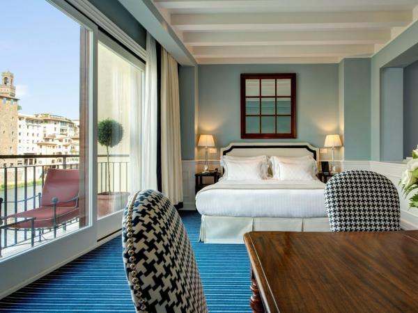 Hotel Lungarno - Lungarno Collection : photo 2 de la chambre suite - vue sur rivière