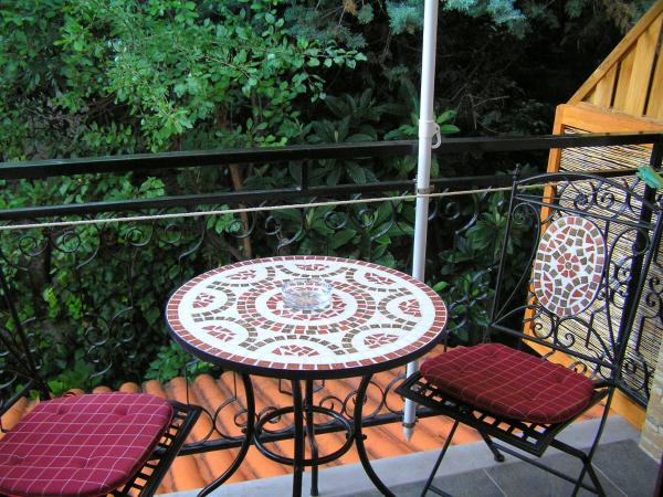 Guest House Lifestyle Holiday : photo 6 de la chambre chambre double deluxe avec balcon - vue sur mer