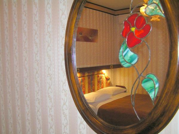 Guest House Lifestyle Holiday : photo 10 de la chambre chambre double deluxe avec balcon - vue sur mer