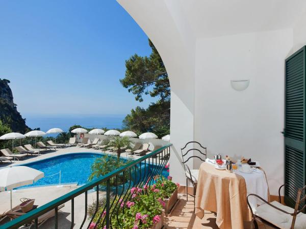 Hotel Della Piccola Marina : photo 4 de la chambre suite junior - vue sur mer