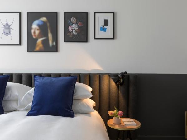 Kimpton De Witt Amsterdam, an IHG Hotel : photo 1 de la chambre chambre premium 1 lit king-size 