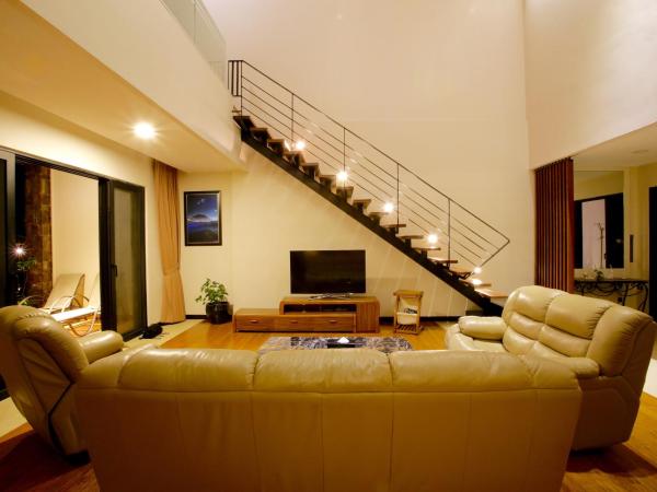 Kokol Haven Resort : photo 2 de la chambre suite lit king-size avec balcon