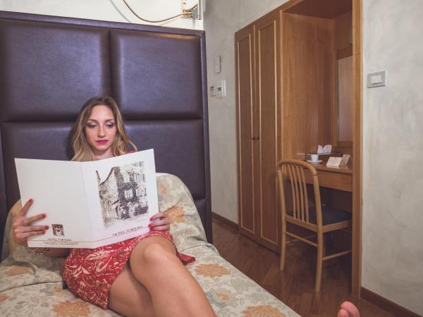 Hotel Fortuna : photo 7 de la chambre chambre simple standard