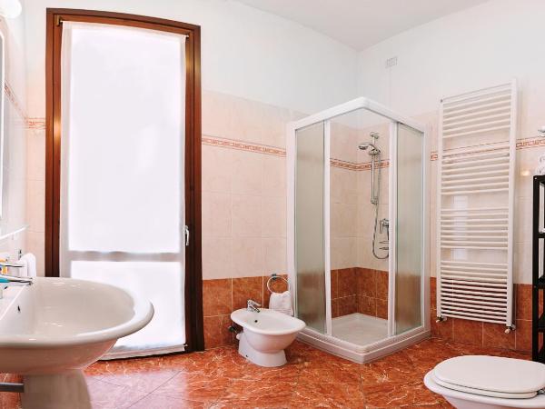 Verona Class ApartHotel 