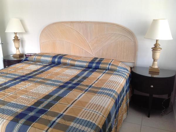 Summerland Suites : photo 4 de la chambre suite 1 chambre lit king-size