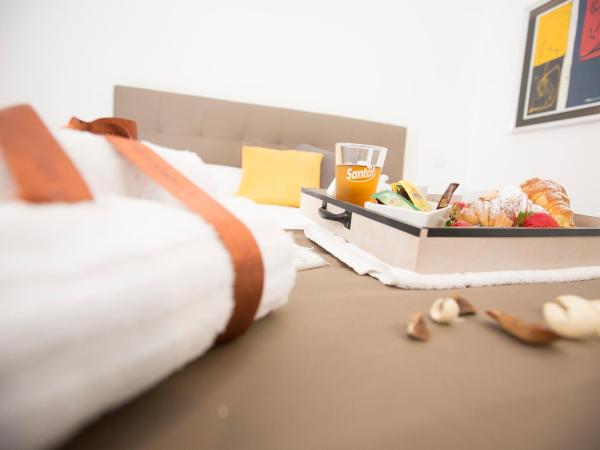 Preluna Central Palace : photo 1 de la chambre chambre double ou lits jumeaux deluxe avec balcon