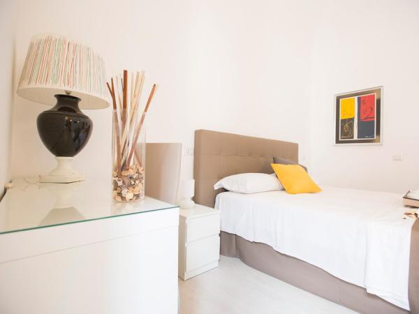 Preluna Central Palace : photo 3 de la chambre chambre double ou lits jumeaux deluxe avec balcon