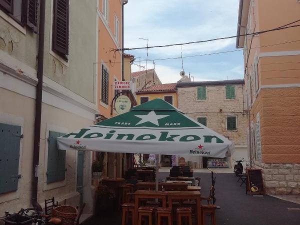 Guest House Kvartin : photo 1 de la chambre chambre double deluxe