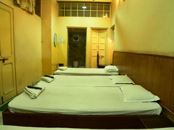 Bani Park Hotel : photo 1 de la chambre chambre familiale