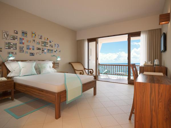 C Mauritius - All Inclusive : photo 4 de la chambre chambre prestige - côté plage