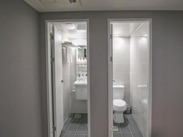 Philstay Myeongdong Station : photo 6 de la chambre chambre double familiale
