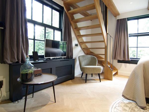 Authentic Farmhouse - De Vergulden Eenhoorn : photo 6 de la chambre suite avec baignoire