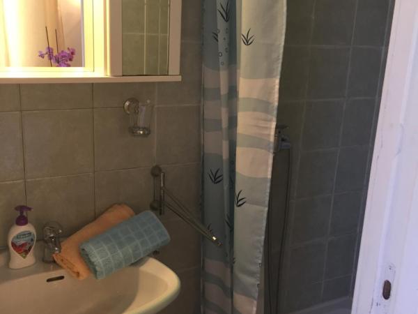 Rooms Tusculum : photo 5 de la chambre chambre double avec salle de bains privative